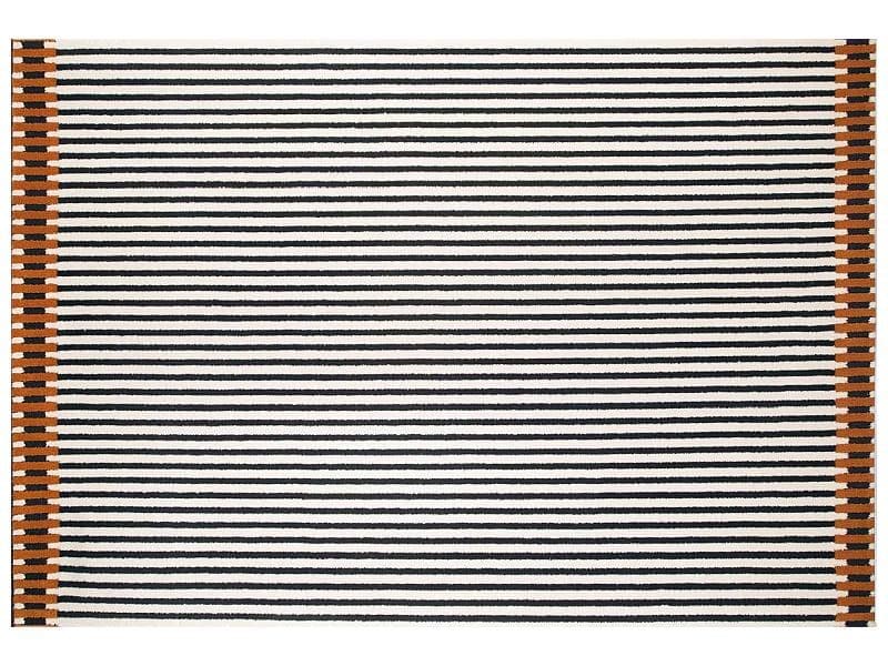 Carpeta Fleco: rayas finas negras y blancas con borde naranja
